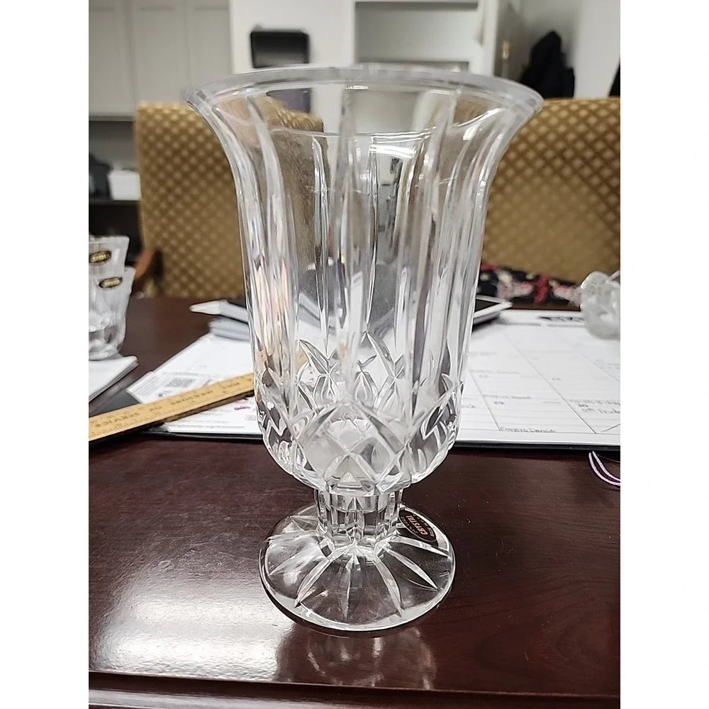 Vintage DePlomb 24% Lead Crystal‎  Footed Vase 6 3/4